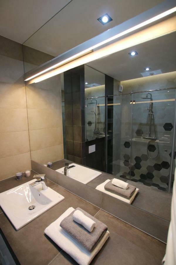 Apartament "Park Lotnikow" Krasków Eksteriør bilde