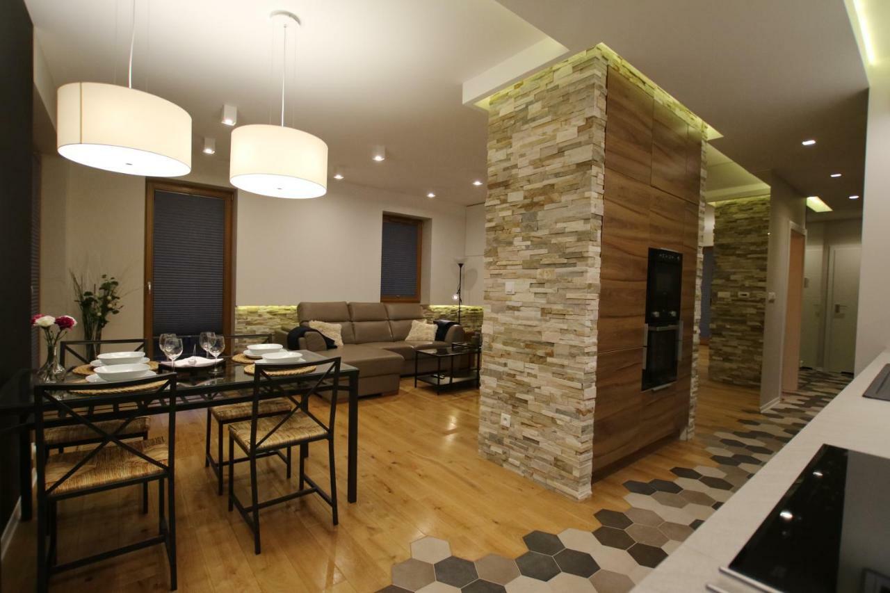 Apartament "Park Lotnikow" Krasków Eksteriør bilde