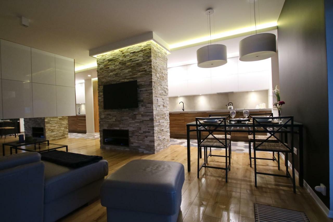 Apartament "Park Lotnikow" Krasków Eksteriør bilde